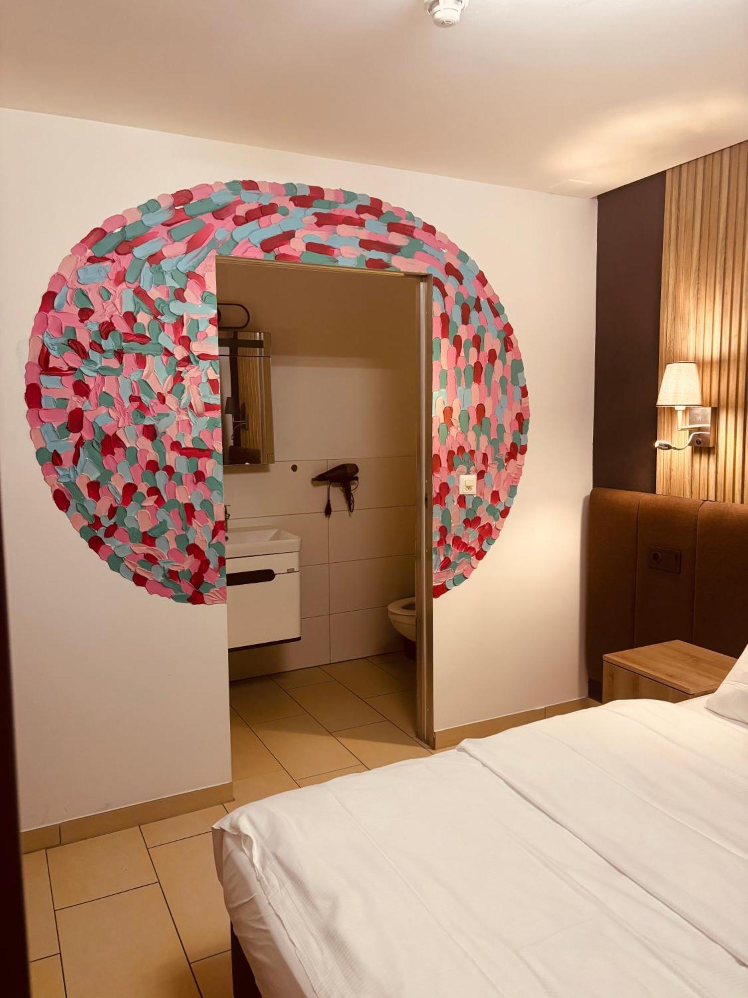 Nani City Hotel Цюрих Экстерьер фото